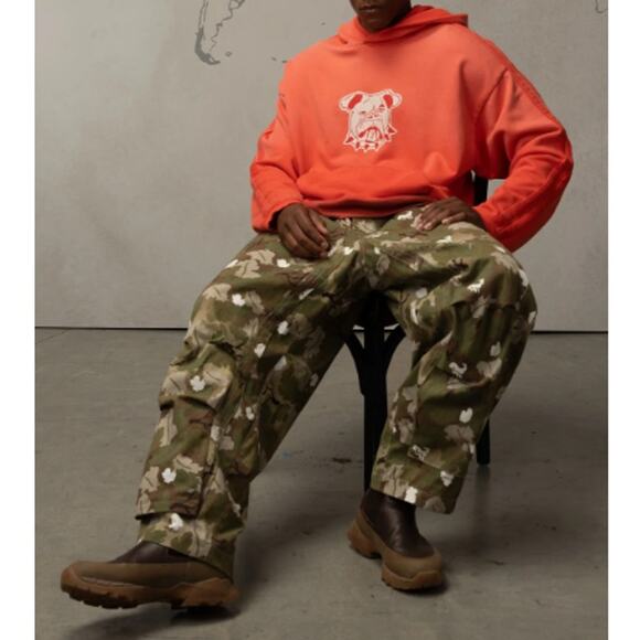 Dead Atlantic Men's Orange Graphic Print Bulldog Hoodie Size L - Picture 1 of 11